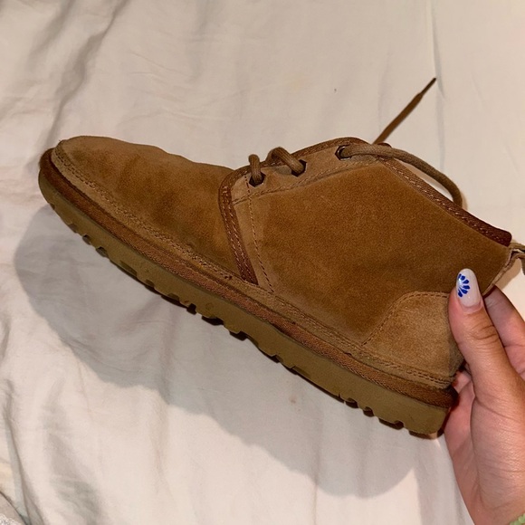 size 7.5 UGG neumal boots - Picture 6 of 8